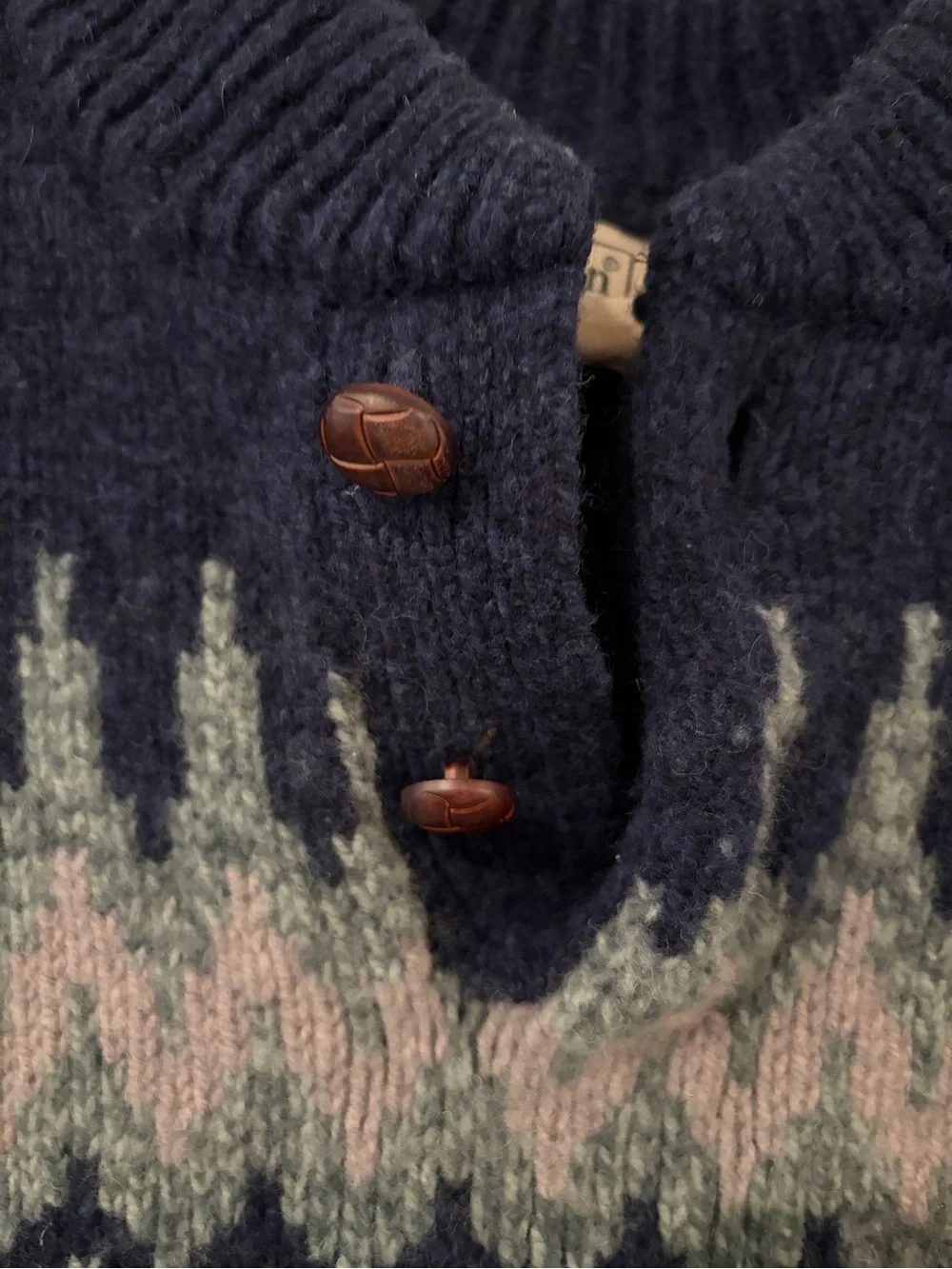 LL BEAN 100% Wool sweater  Xlarge  Tiny Defect Pictured Vintage Thick Nice